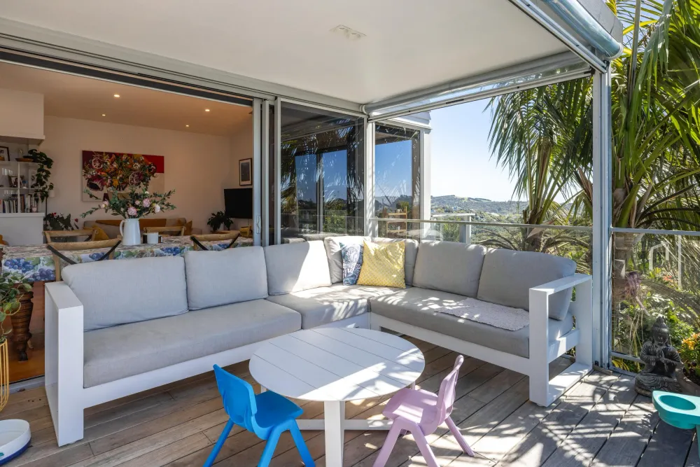 Photos of 54 Hekerua Road