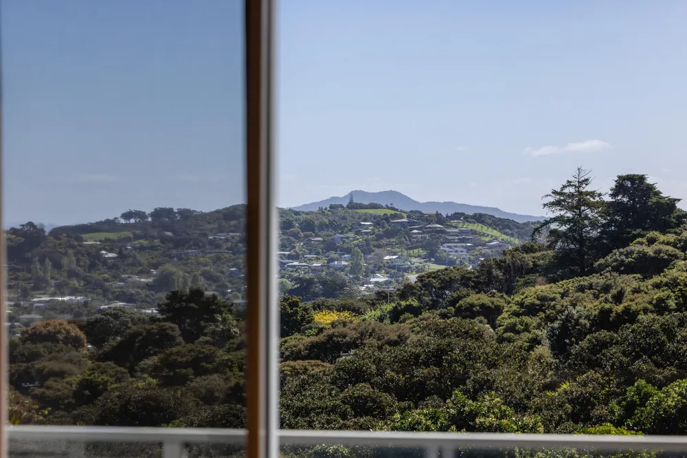 Photos of 54 Hekerua Road