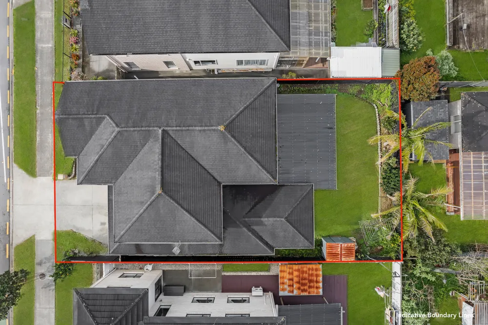 Photos of 135 Flat Bush School Road