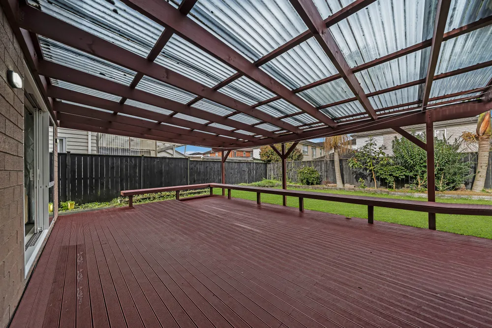Photos of 135 Flat Bush School Road