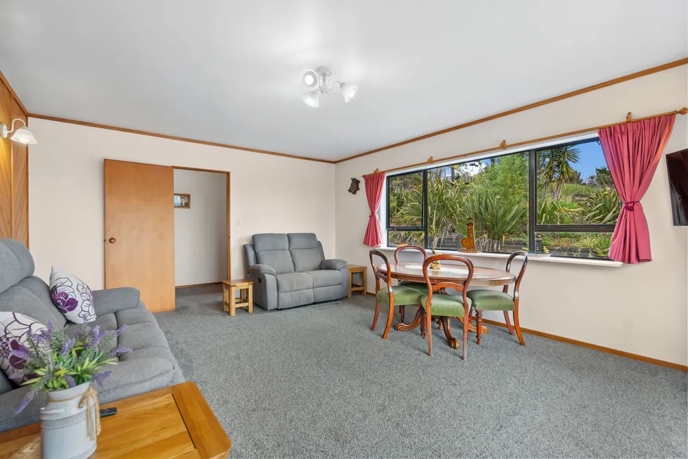 Photos of 136 Knight Road