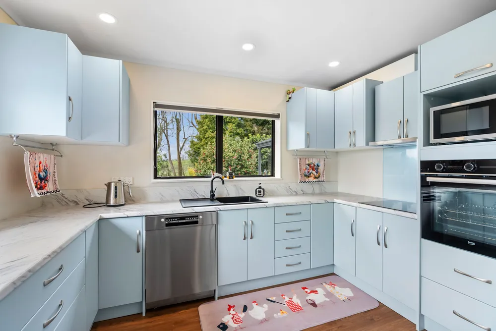 Photos of 136 Knight Road