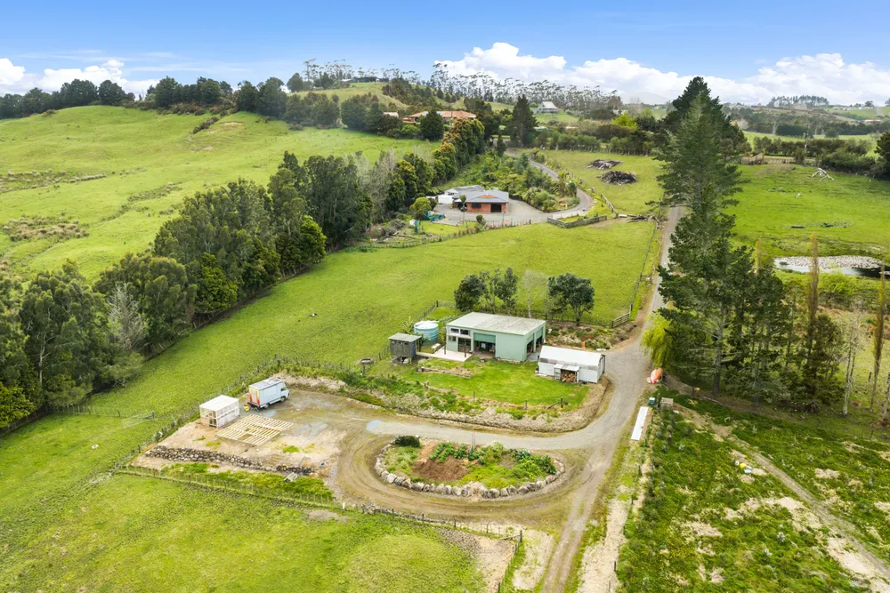 Photos of 136 Knight Road
