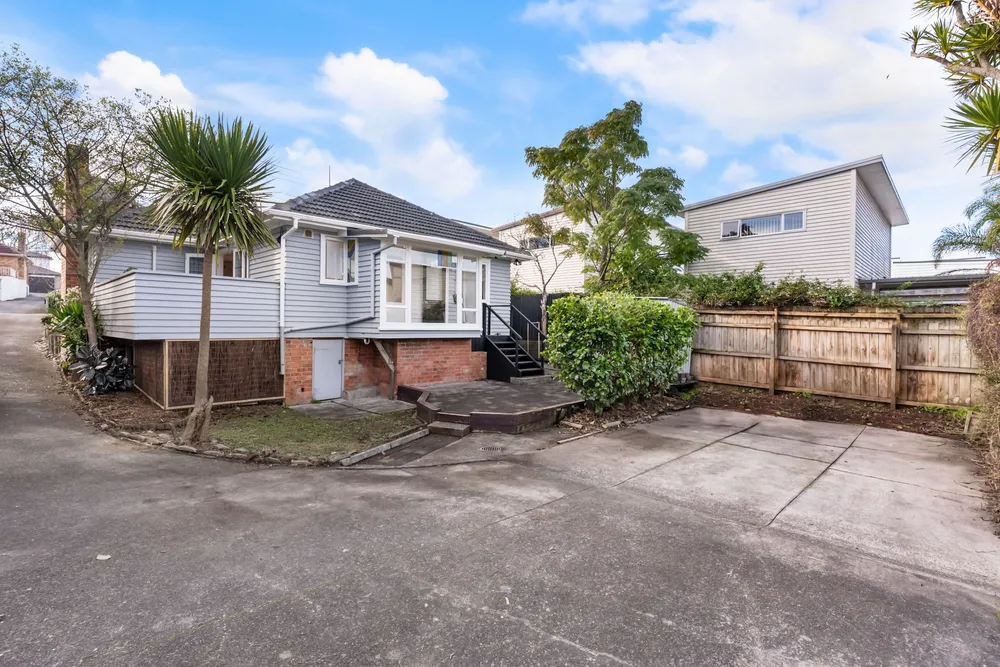 Photos of 1/36 Arawa Street