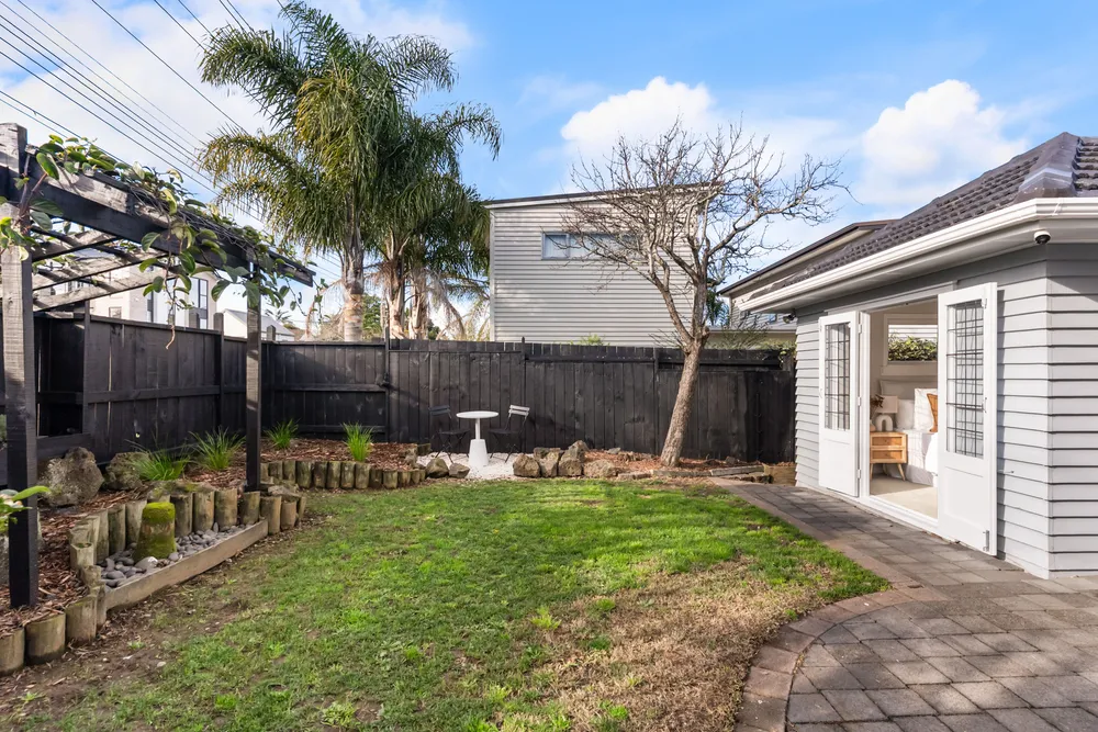 Photos of 1/36 Arawa Street