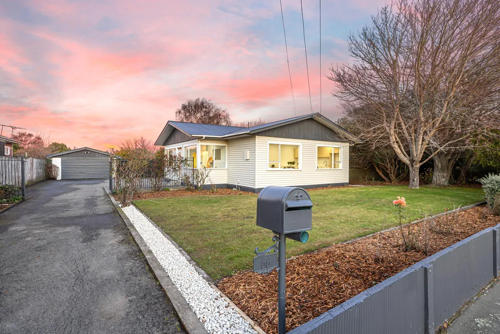 Photos of 66 Avondale Road