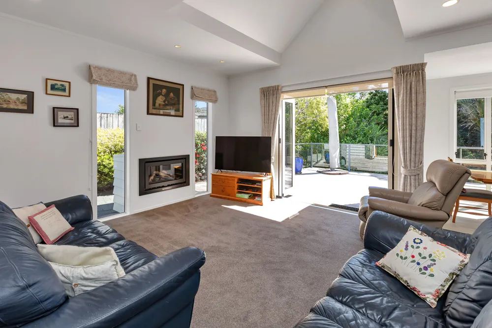 Photos of 30 Kereru Street