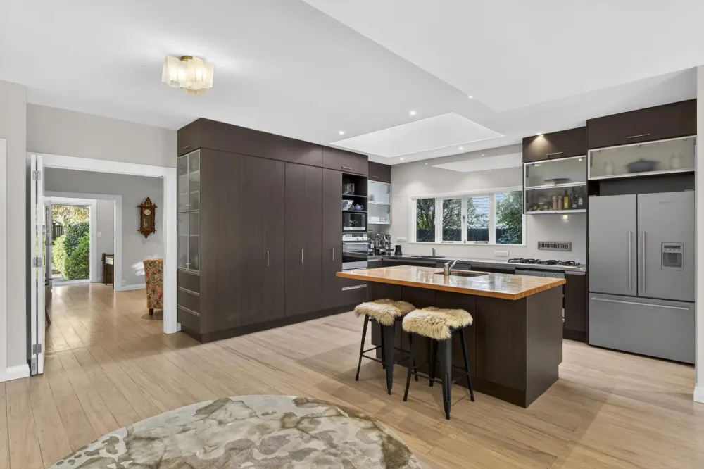 Photos of 36 Waiatarua Road
