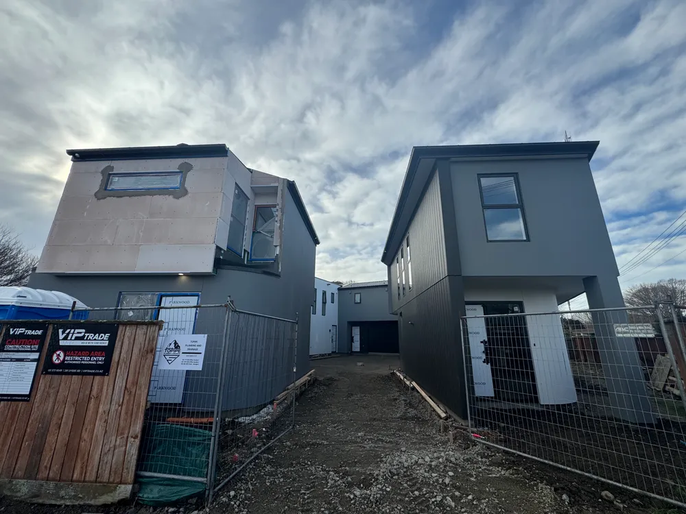 Photos of 8 Ballantyne Avenue