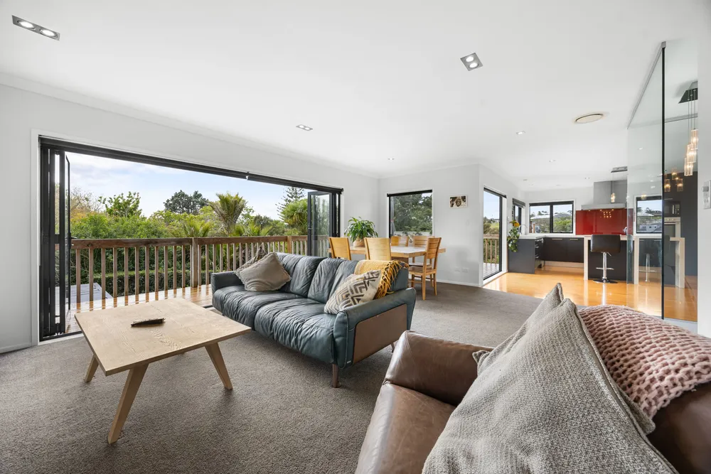 Photos of 19 Reydon Place