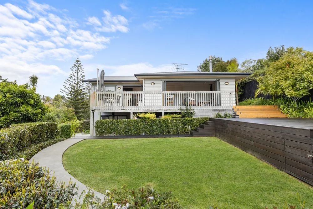 Photos of 19 Reydon Place