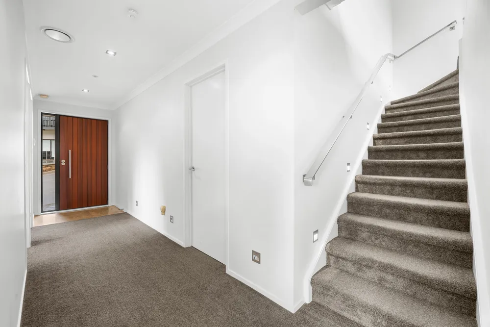 Photos of 19 Reydon Place