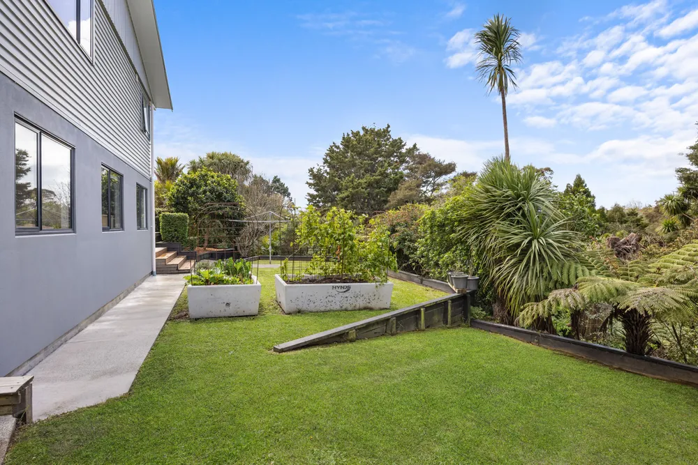 Photos of 19 Reydon Place
