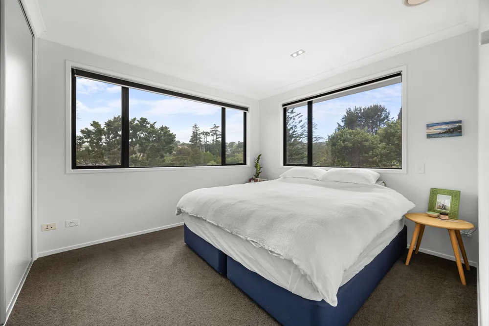 Photos of 19 Reydon Place