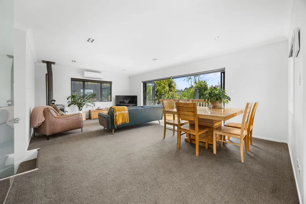 Photos of 19 Reydon Place