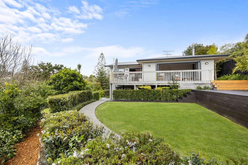 Photos of 19 Reydon Place