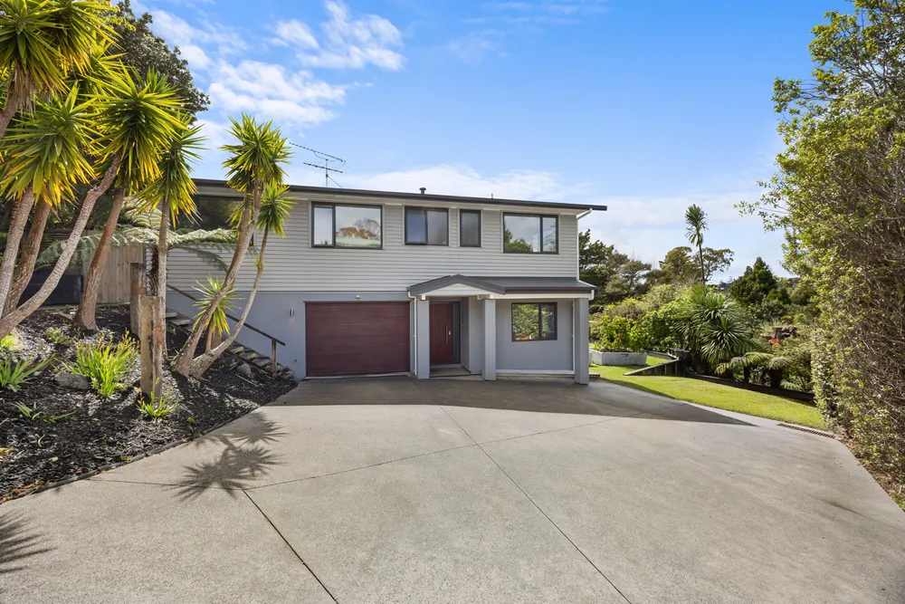 Photos of 19 Reydon Place