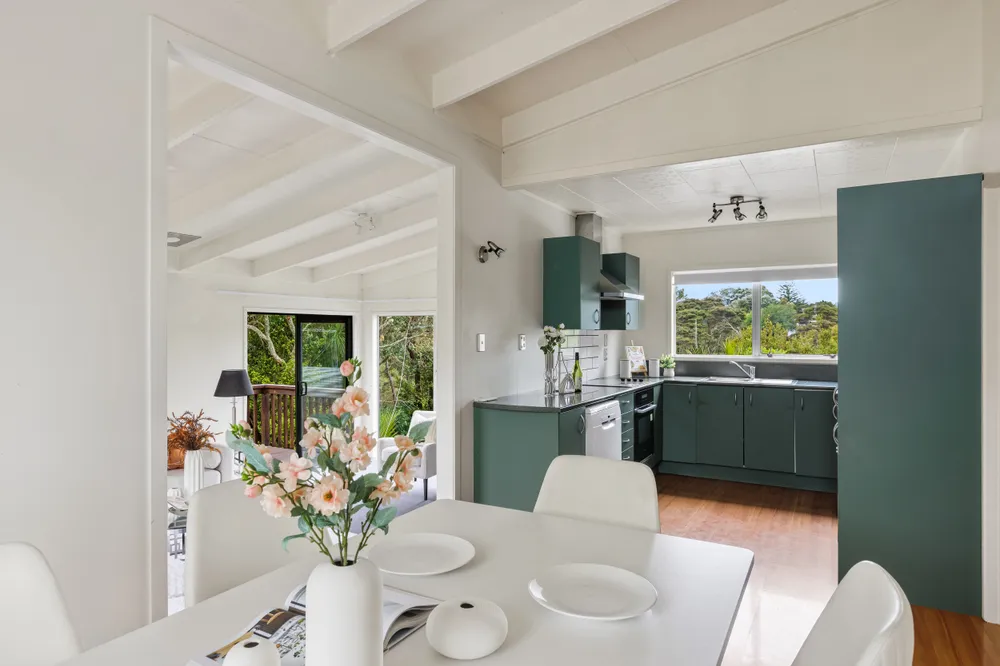 Photos of 28 Hiwihau Place