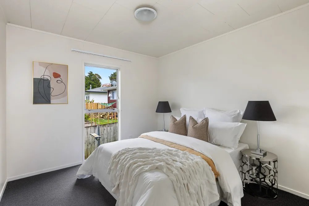 Photos of 28 Hiwihau Place