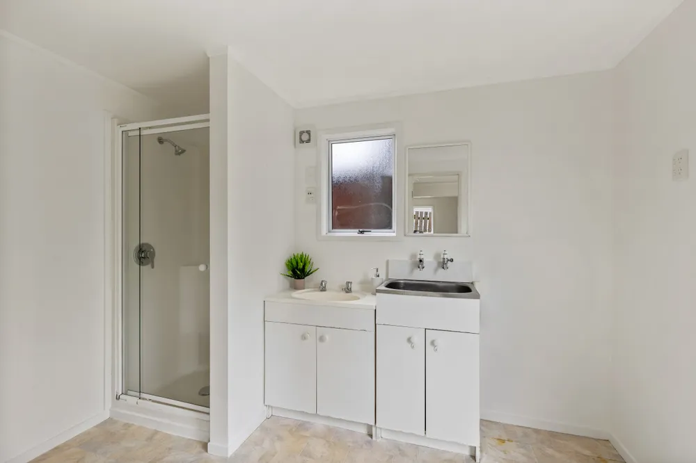 Photos of 28 Hiwihau Place