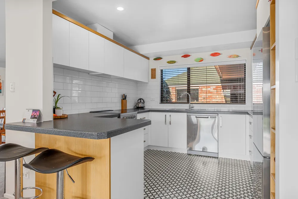 Photos of 2 Terrace Road