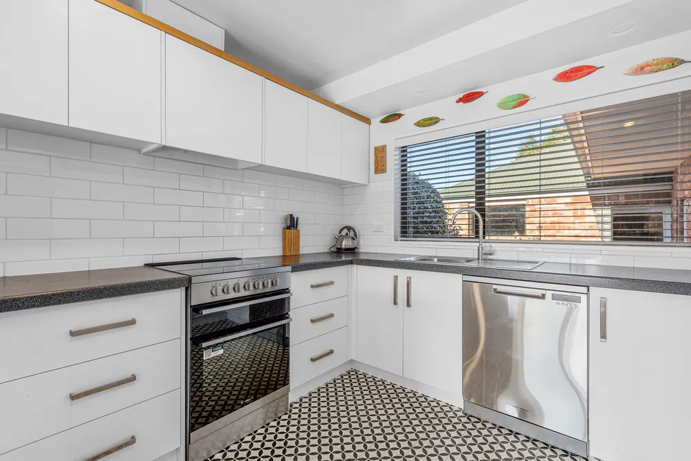 Photos of 2 Terrace Road