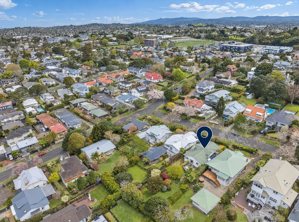 Photos of 7 Bingley Avenue