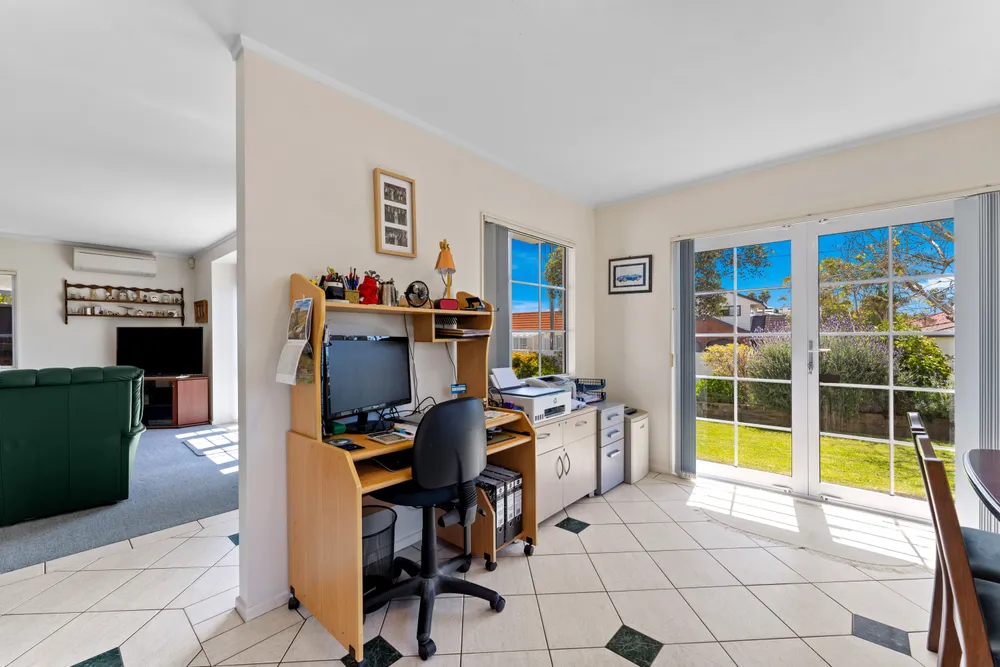 Photos of 70 Bay Street