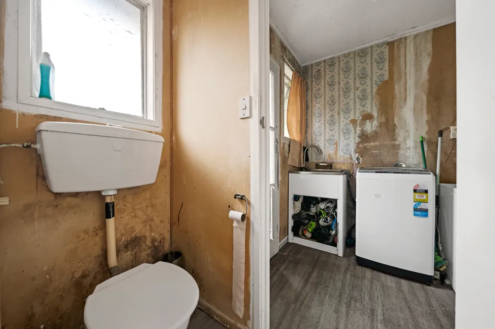 Photos of 15 Romilly Court