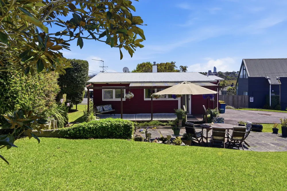 Photos of 1/104 Beresford Street