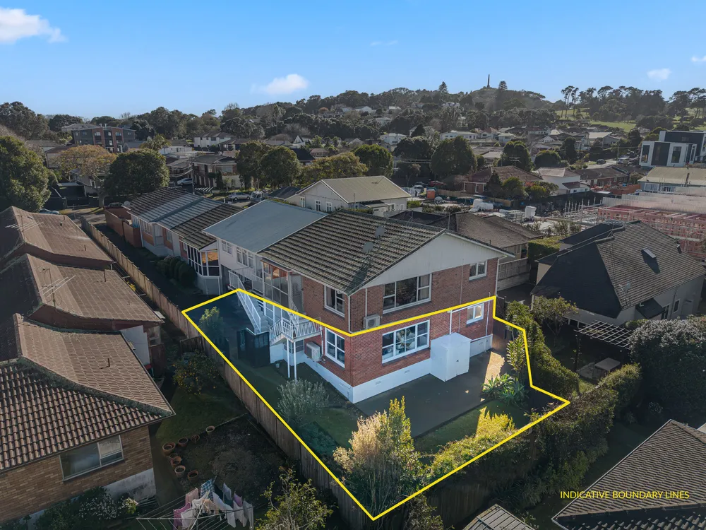 Photos of 4/19 Turama Road