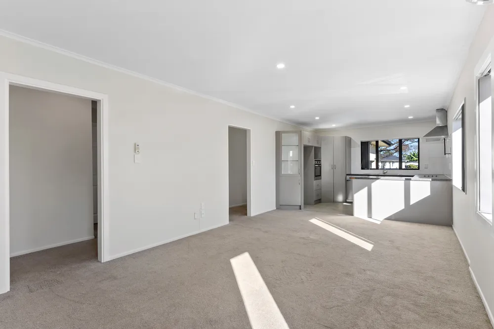 Photos of 196 Robertson Road