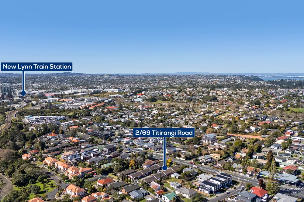 Photos of 2/69 Titirangi Road