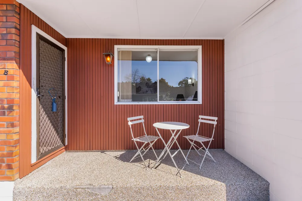 Photos of 2/69 Titirangi Road