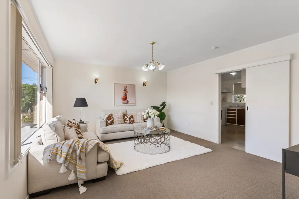 Photos of 2/69 Titirangi Road