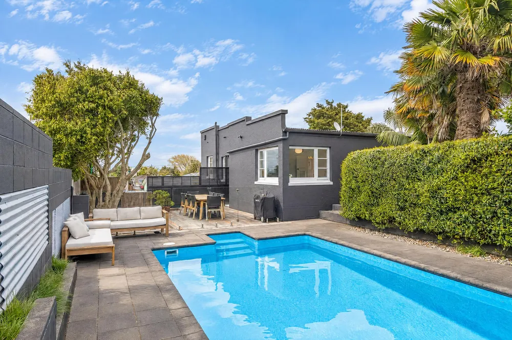 Photos of 14A Heretaunga Avenue