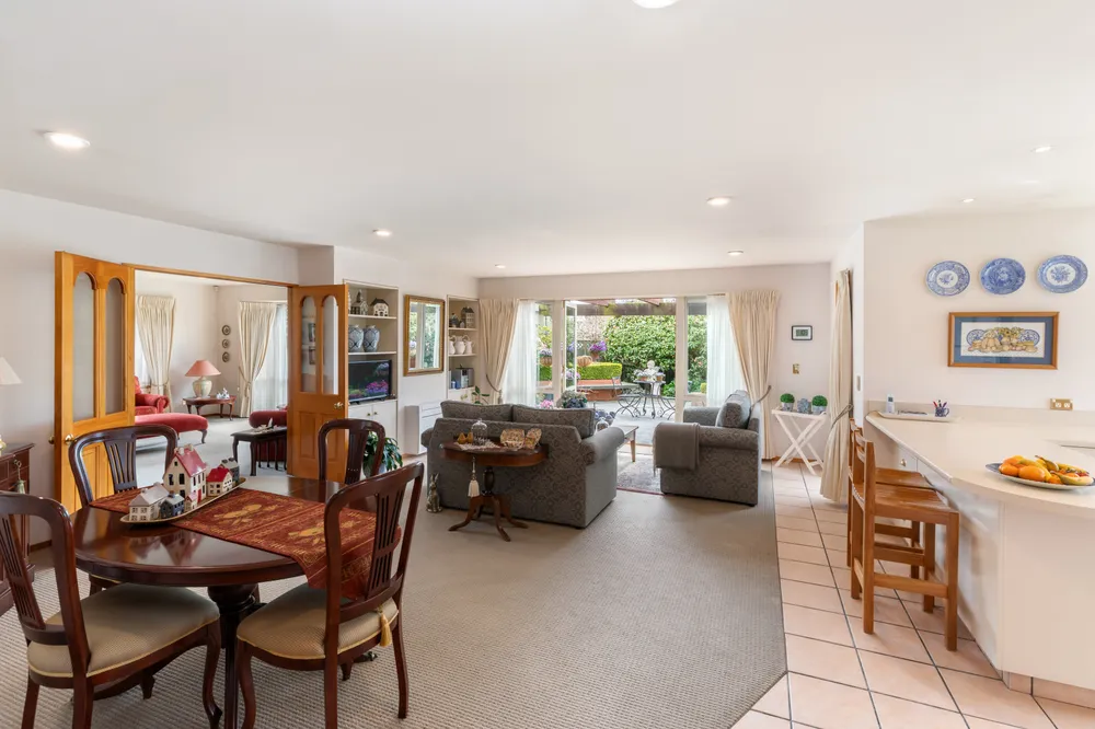 Photos of 20 Lexington Place