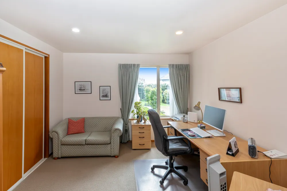 Photos of 20 Lexington Place