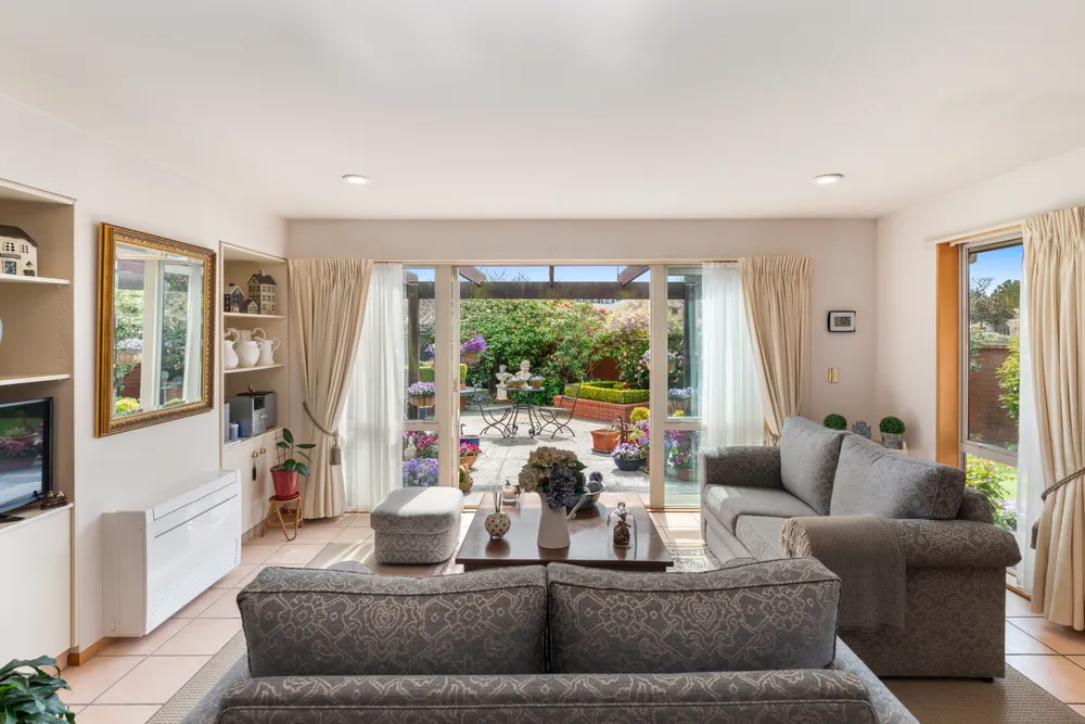 Photos of 20 Lexington Place
