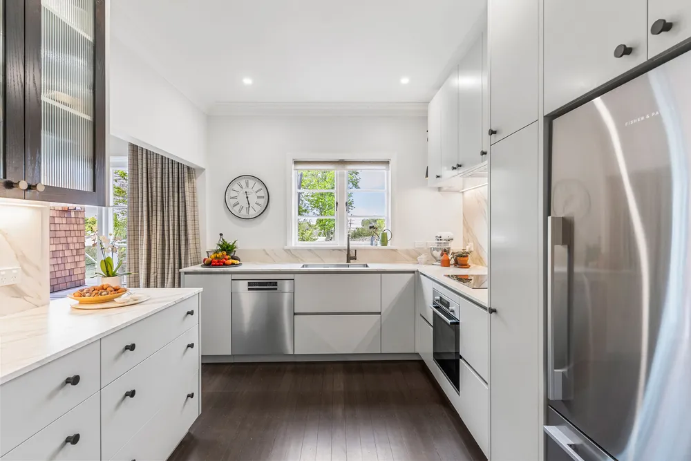 Photos of 14 Maungakiekie Avenue