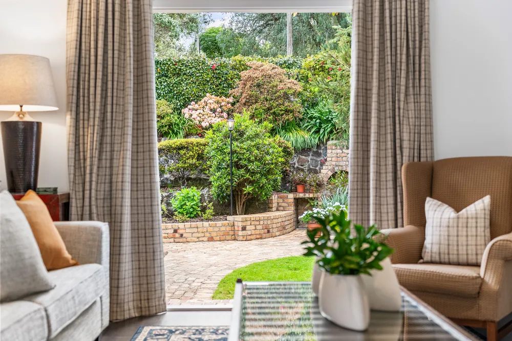 Photos of 14 Maungakiekie Avenue