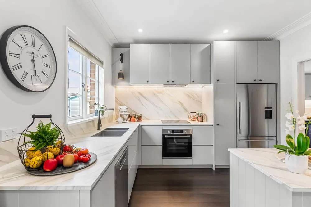 Photos of 14 Maungakiekie Avenue