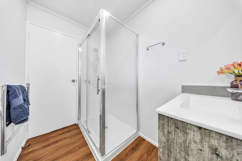 Photos of 106B Browns Road