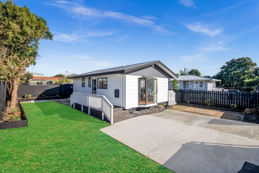 Photos of 106B Browns Road