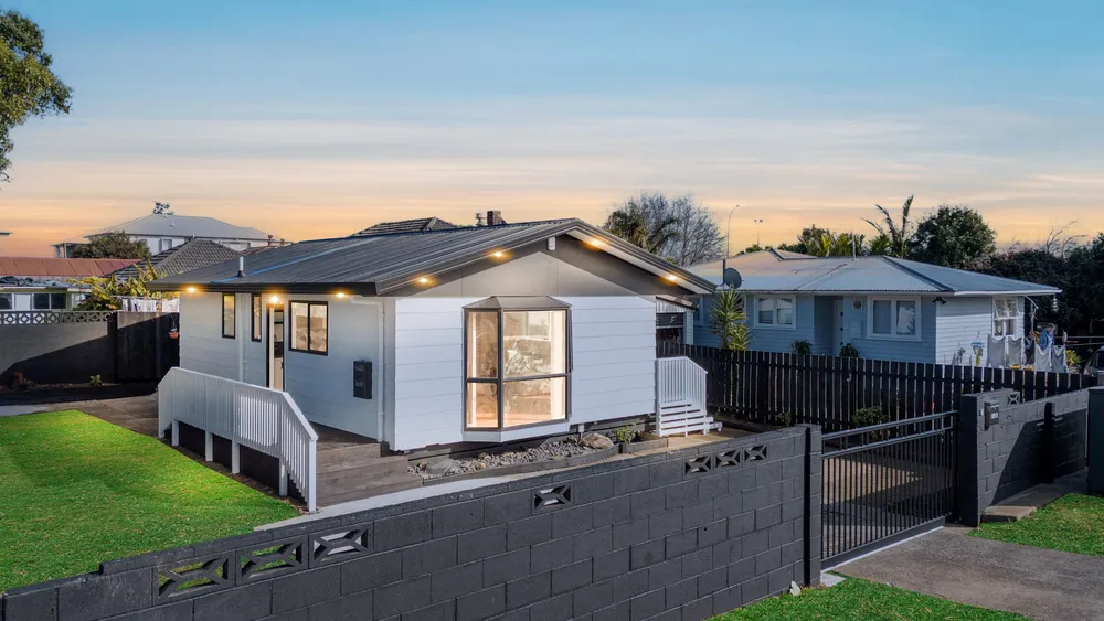 Photos of 106B Browns Road