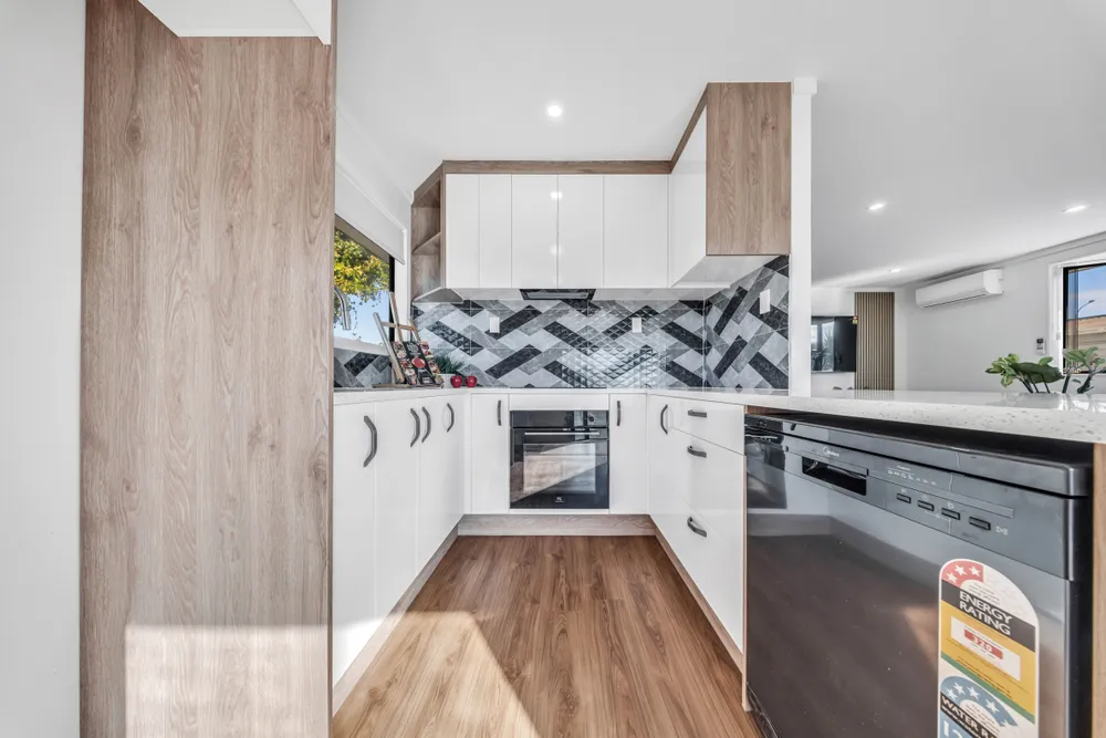 Photos of 106B Browns Road