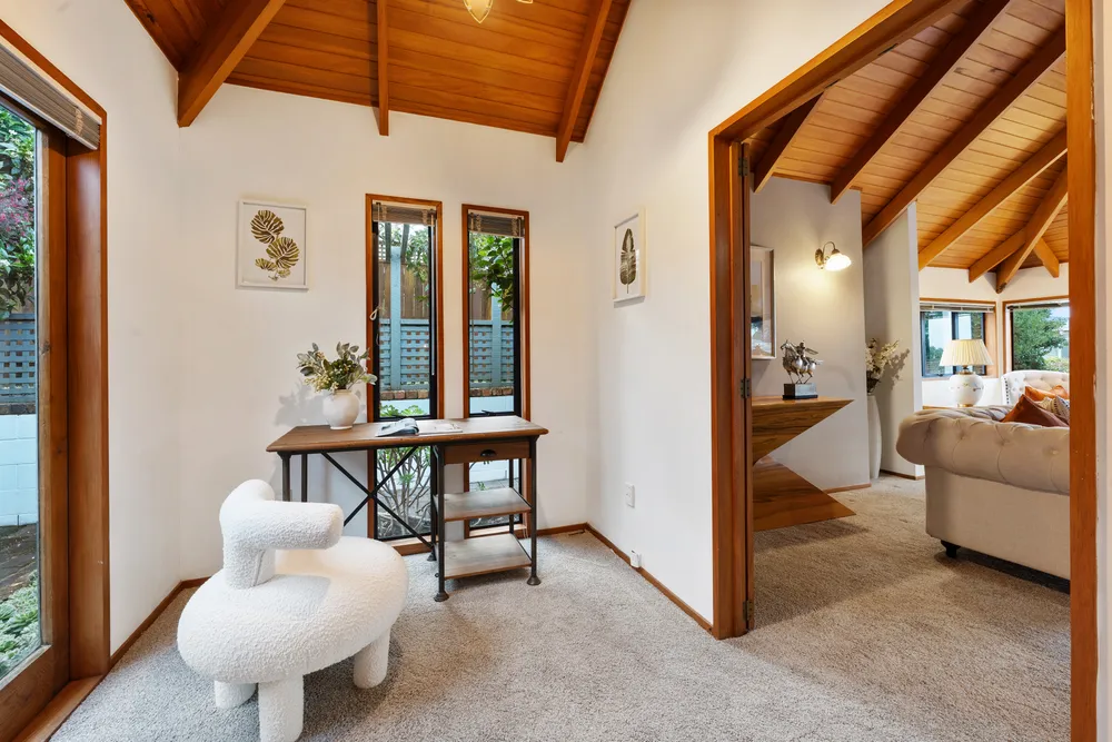 Photos of 16 Braemar Road