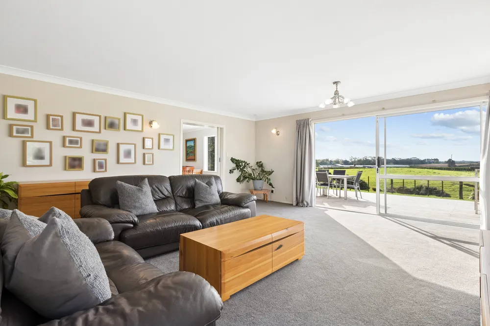 Photos of 179 Settlement Road