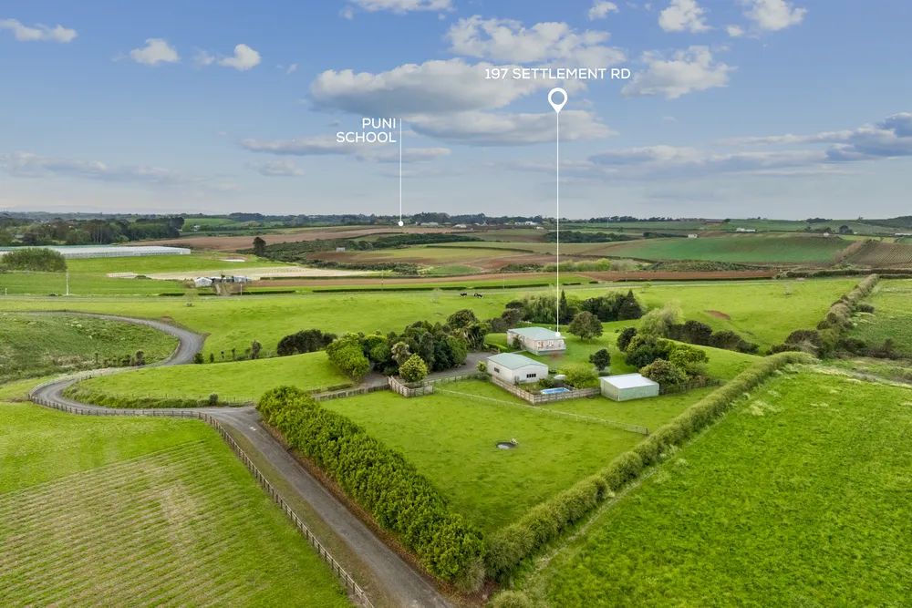Photos of 179 Settlement Road