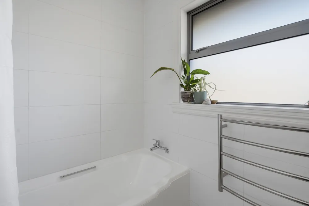 Photos of 18 Soleares Avenue